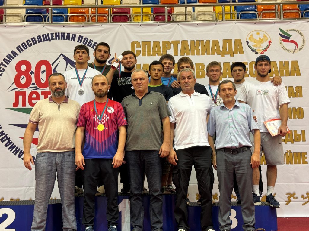 Спартакиада народов Дагестана по спортивной борьбе 2 Спартакиада народов Дагестана по спортивной борьбе 1